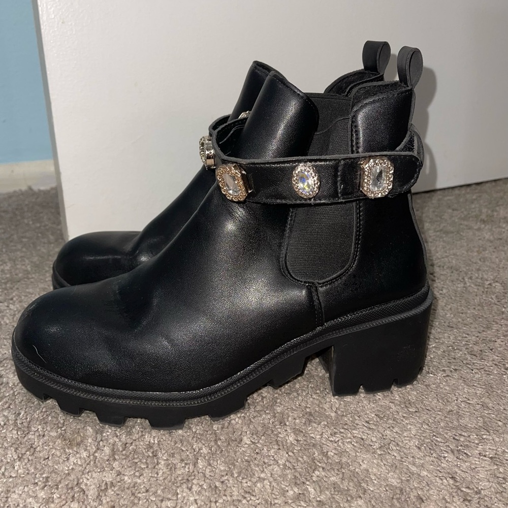 Booties - Picture 4 of 5